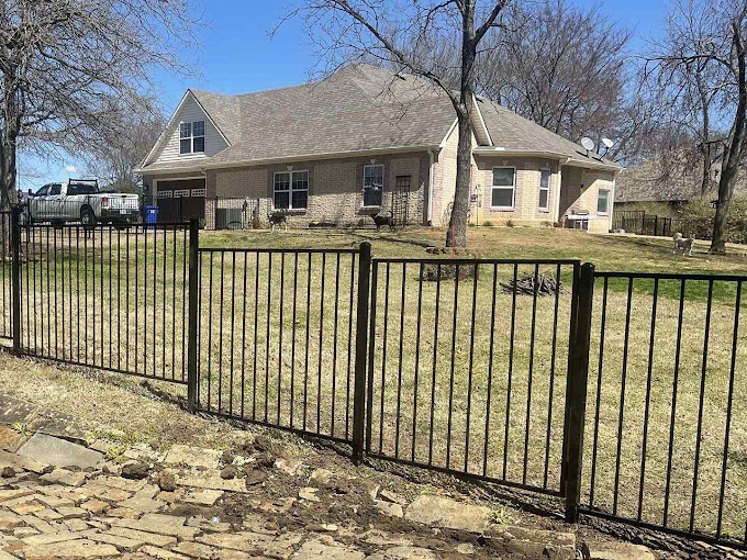 Fencing Contractor in Sherman TX