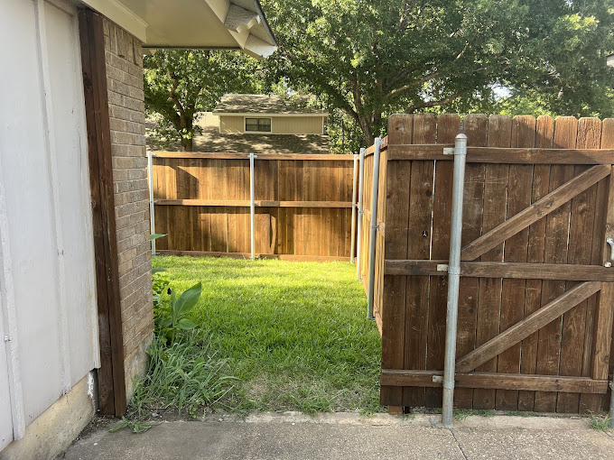 Fencing Contractor in Sherman TX