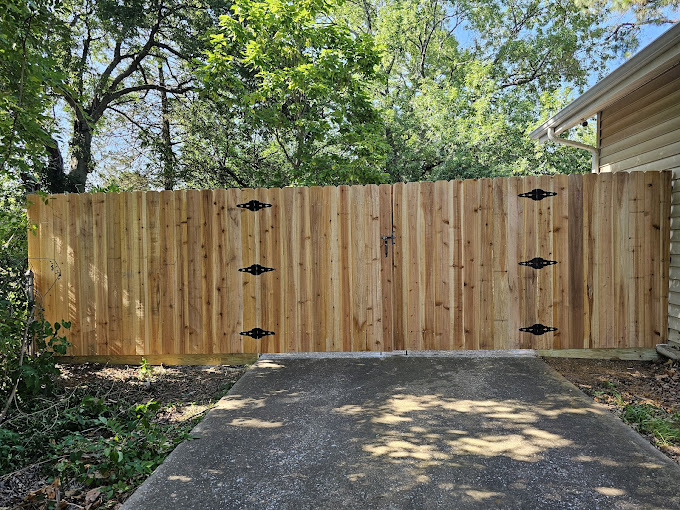 Fencing Contractor in Sherman TX