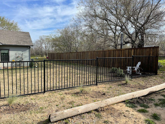 Fencing Contractor in Sherman TX