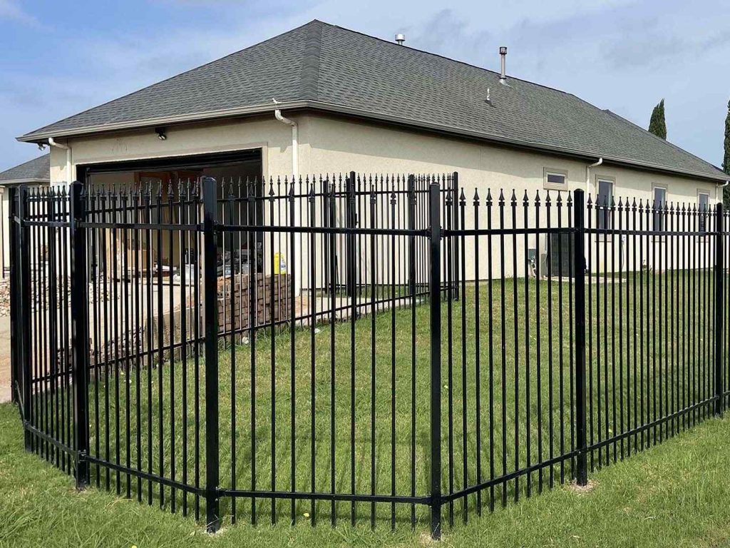 Fencing Contractor in Sherman TX