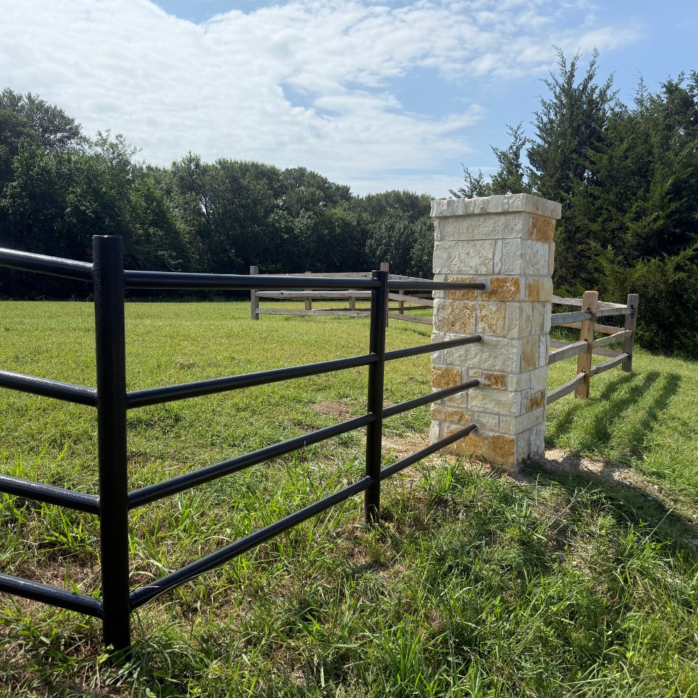 Fencing Photo (2) Pipe Fence