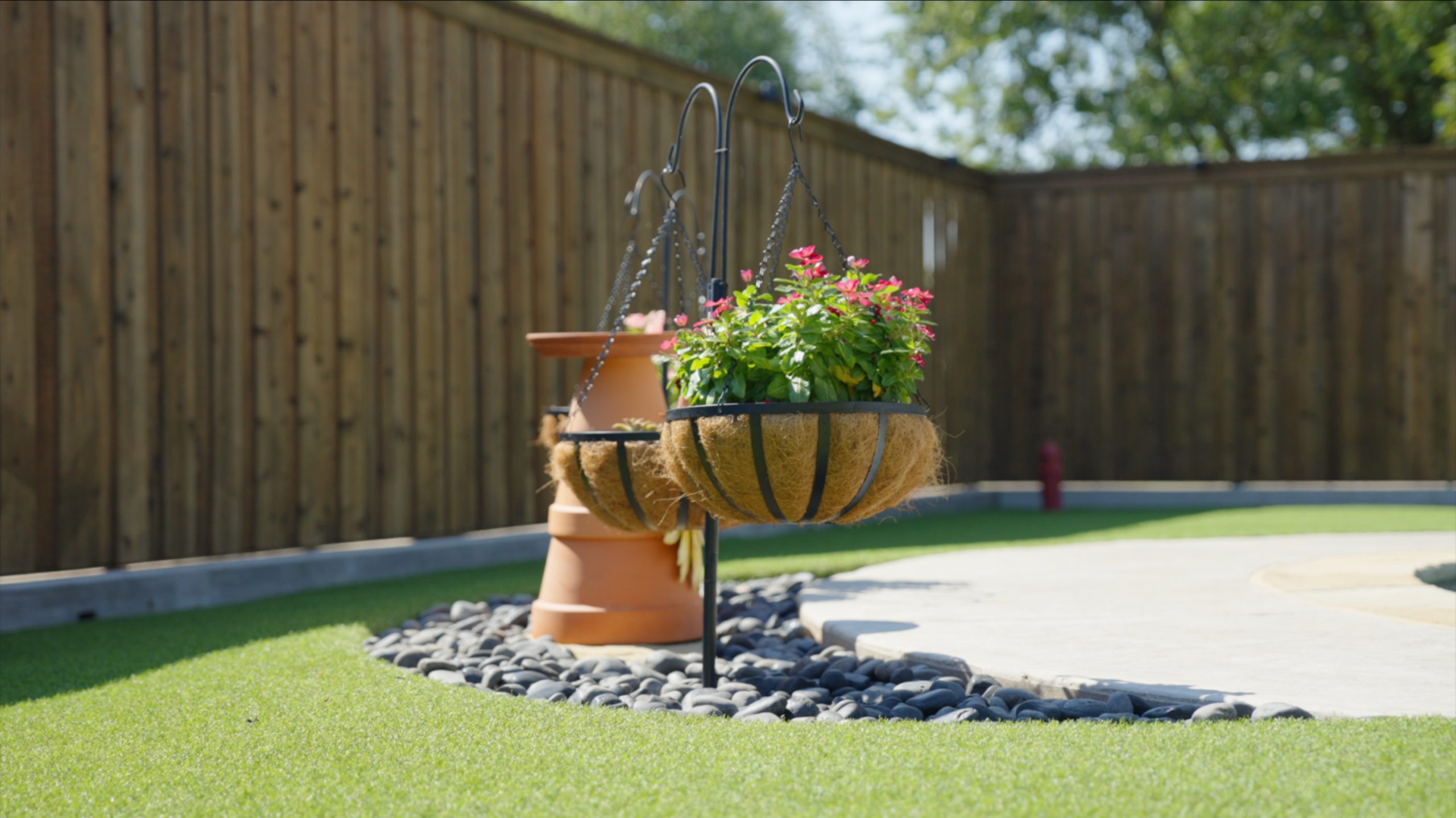 Signs Your Patio Needs Builder Replacement Now